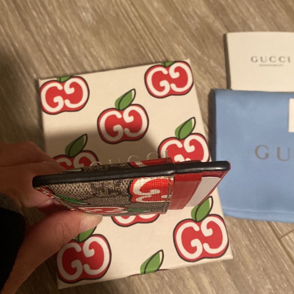 Gucci Card Holder - Picture 4 of 6